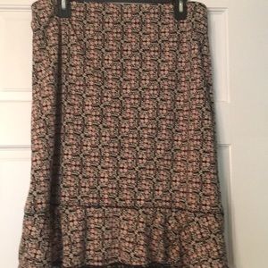 Cute skirt skirt has elastic waist